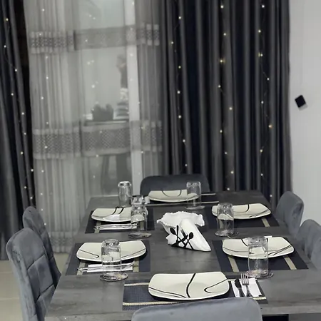 Kings Flat Close To San Julian Apartment *