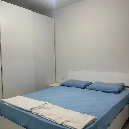 Kings Flat Close To San Julian Apartman *