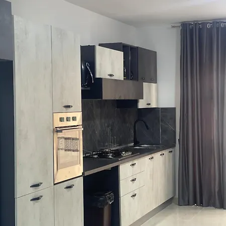 Apartment Kings Flat Close To San Julian