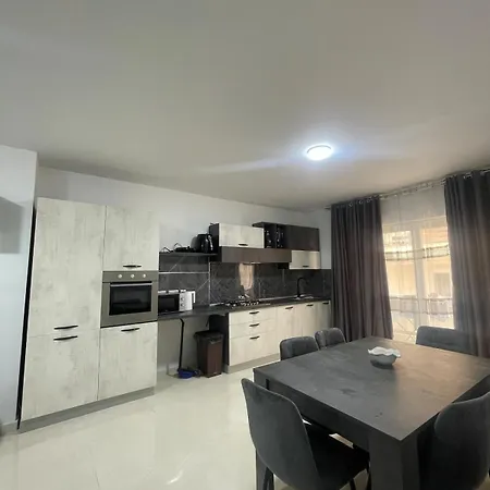 Kings Flat Close To San Julian Apartman San Ġwann