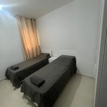 Appartamento Kings Flat Close To San Julian San Ġwann